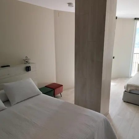 Turistics Cardona, Magi Apartment
